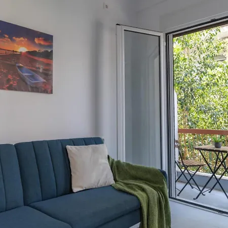Modern & Comfort In Metaksourgeio 2 *