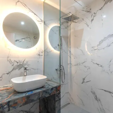 Apartment Modern & Comfort In Metaksourgeio 2
